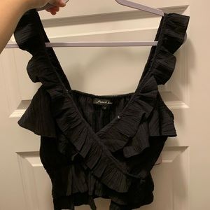 BLACK FRINGED CROP TOP